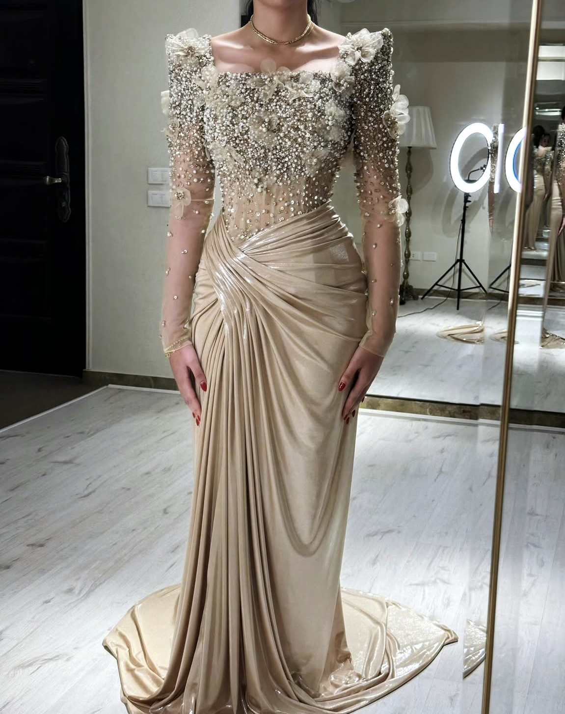 Elegant Champagne Mermaid Prom Dresses Beaded Long Sleeves Corset Evening Gowns 3D ral Appliques Ruched Formal Dress For Women 2025