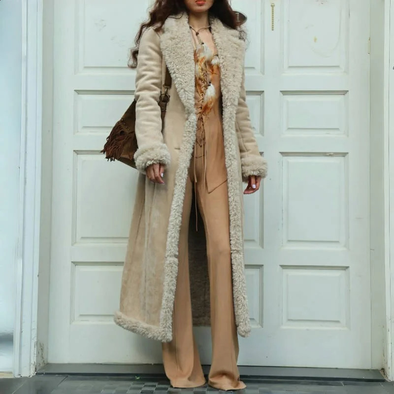 Winter Womens Cotton Coat Thickened Warm Wool Blended Cold resistant Long Clothing 241211