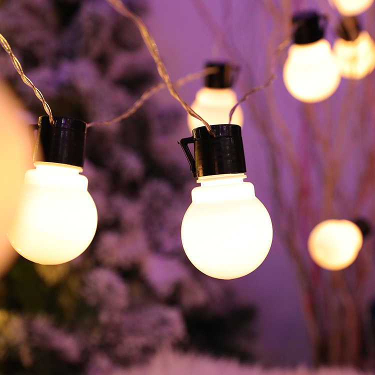 Elegant Vintage Design LED Xmas Tree Lighting Set with Portable Battery Holder for Garden Illumination