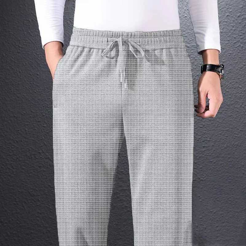 High Quality Autumn New Straight Waffle Pants Mens Elastic Waist Drawstring Print Plaid Pockets Korean Loose Sports Casual Trousers T241217