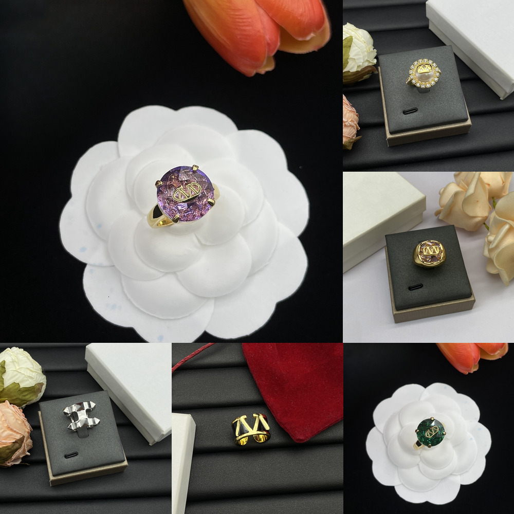 Designer Rings Girls Jewelry Love Wedding Supplies Diamond Accessories Womens Exquisite Rings Gift Christmas Gift Holiday Gift