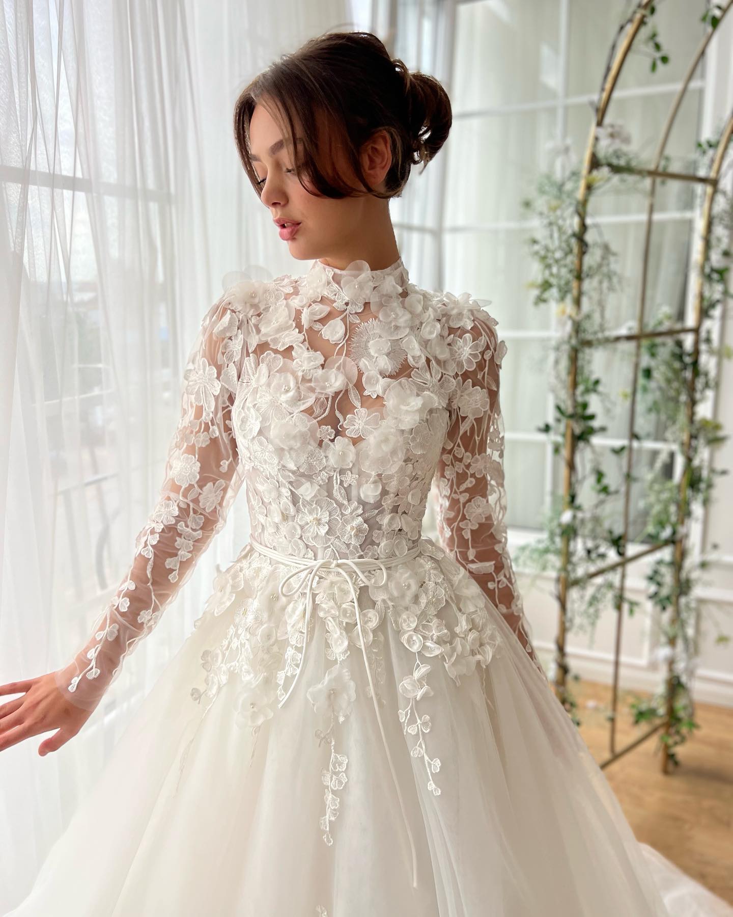 Beaded Stunning Wedding Dresses With Long Sleeves Appliqued Bridal Gowns A E High Necke Tulle Vestido De Novia