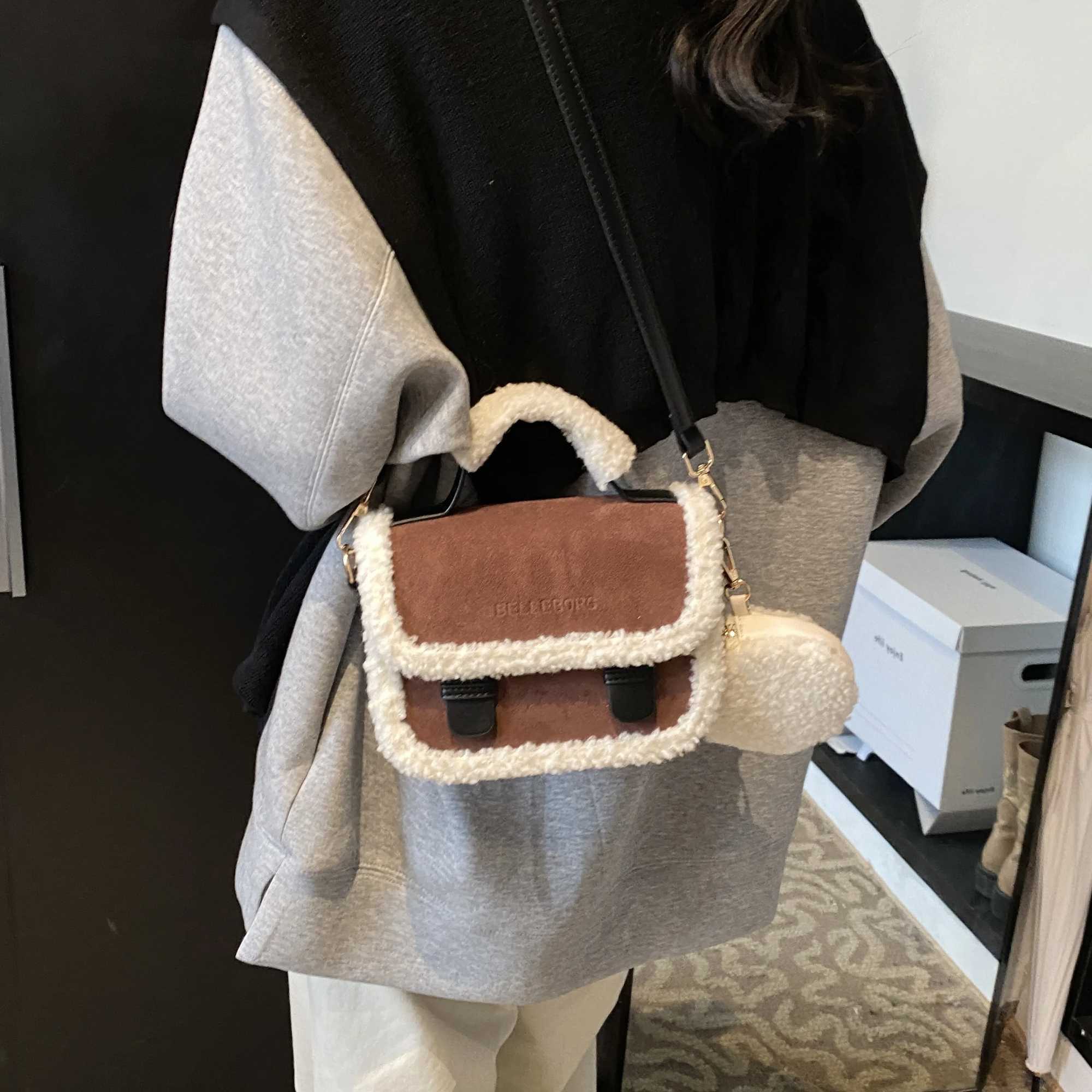 New frozen cross shaped bags high-end and niche handbags for 2024 Y241216