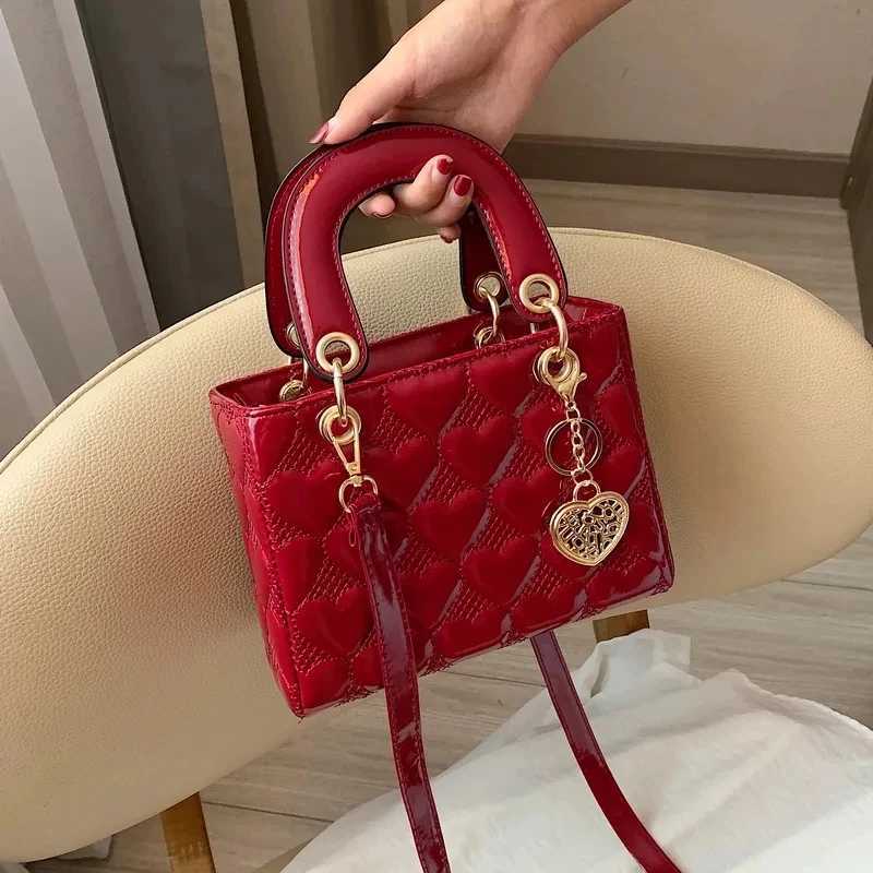 Handbag 2024 Women Brand Luxury Totes High Quality Fashion Classic Quilted Square Handle Bag Women Crossbody Shoulder BagsC241216