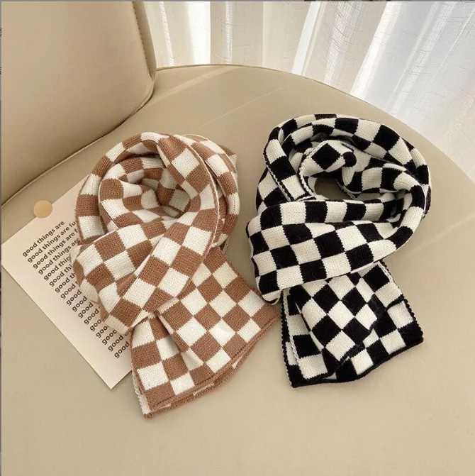 new kids knitted plaid checked scarf winter good quality kids scarves 031XJ241216