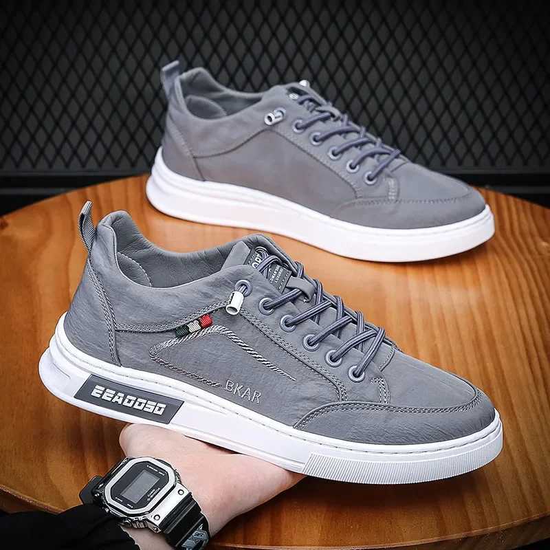 High Quality Mens Casual Sneakers Lace Up Trendy Casual Brand Flat Shoes for Men Summer Comfortable Canvas Shoe Tennis Men T241217