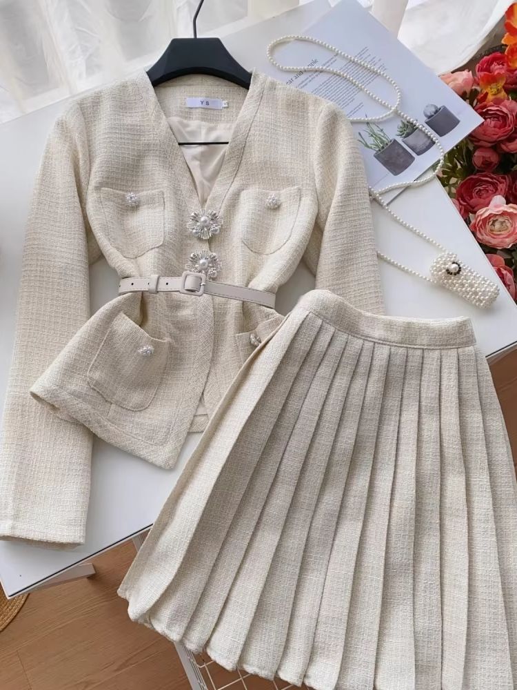 Small Fragrance Tweed Woolen 2 Pieces Matching Sets Women's V Neck Dias Pearls Short Jacket Coat + Mini Pleated Skirt Suits