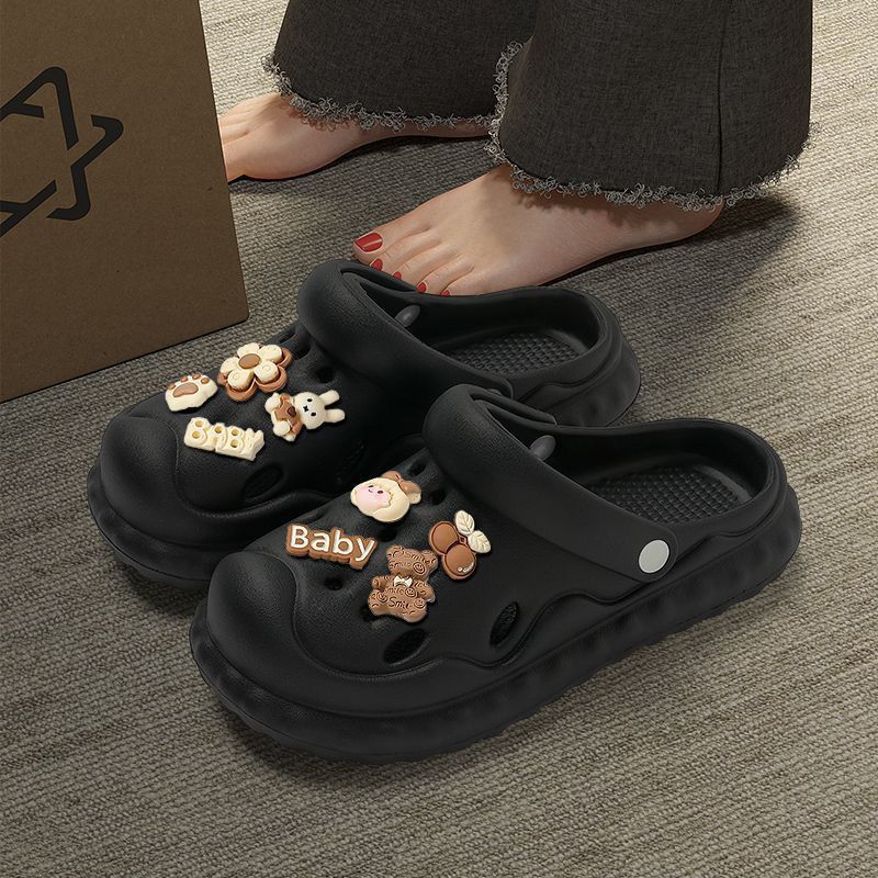 Hot New Free Shipping designer slippers for womens black white Summer Outwear Cartoon Cute Soft Bottom Non slip Slippers
