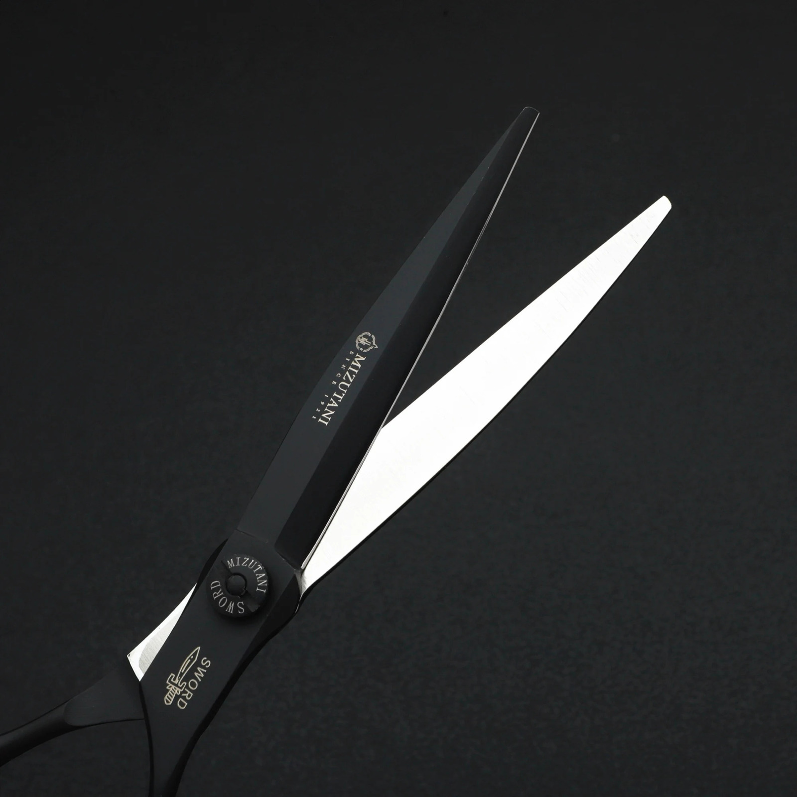 Professional hairdressing scissors thinning shears 440C steel Machines for cutting hair 7 inch Barbershop accessories 241217