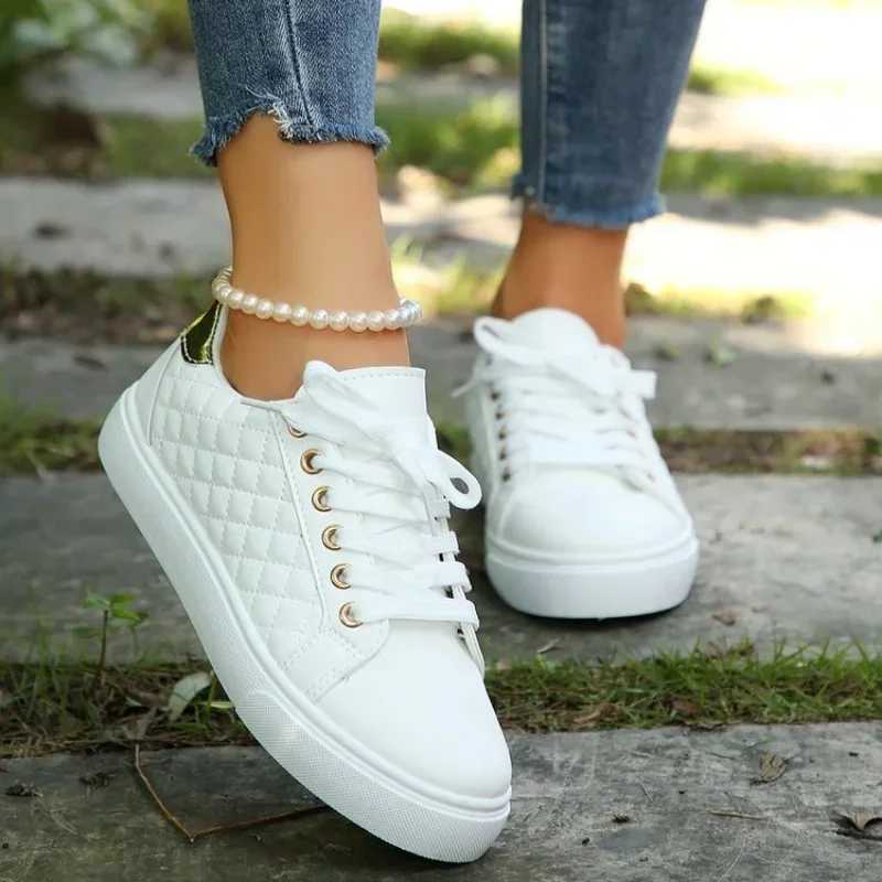 Size 35-41 2024 Women White Sneakers Spring Autumn Womens Fashion Black Lace-up Soft Sold PU Leather Shoes Ladies Casual Shoes Y241217