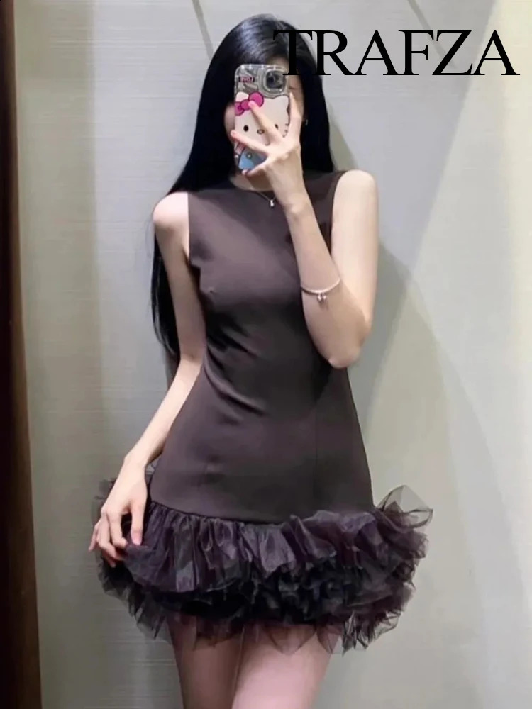 TRAFZA Womens Fashion Edition Round Neck Solid Chiffon Splicing Dress for Womens Sexy and Elegant Slimming Sleeveless Zipper Short Skirt 241213