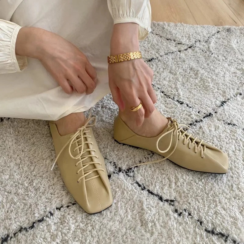Womens sports shoes summer shoes womens shoes casual rose PU lace low rubber basic cross series casual spring square 241223