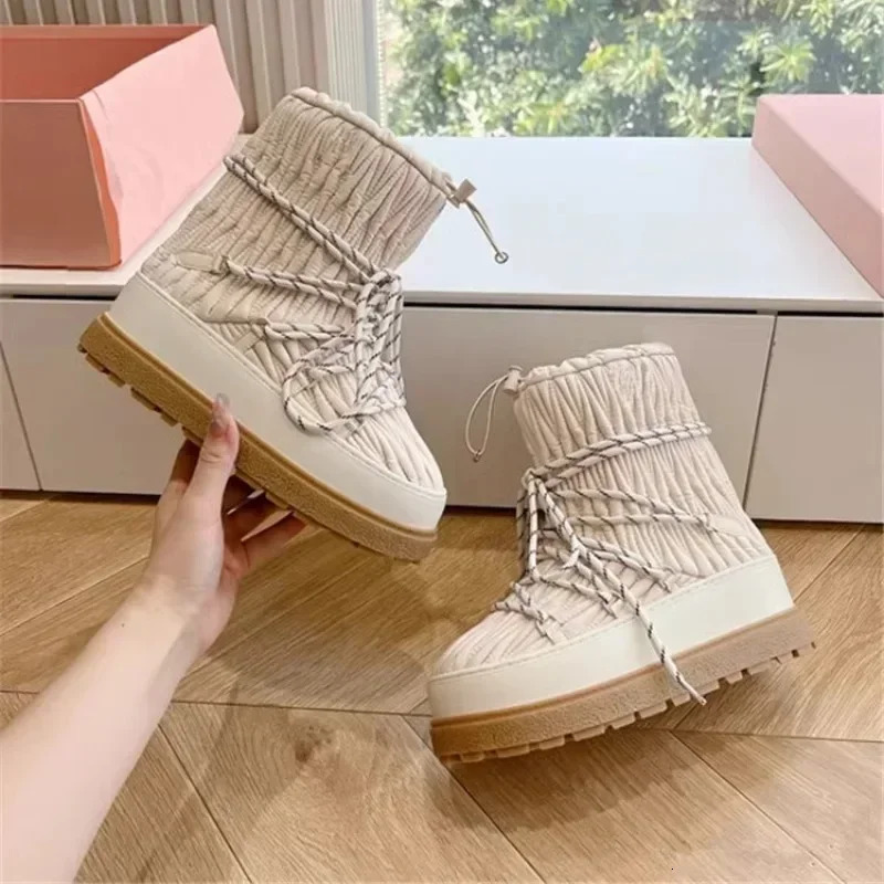 2025 autumn and winter thick snow boots womens casual fashion short tube strap thickened warm non-slip cotton boots 241218