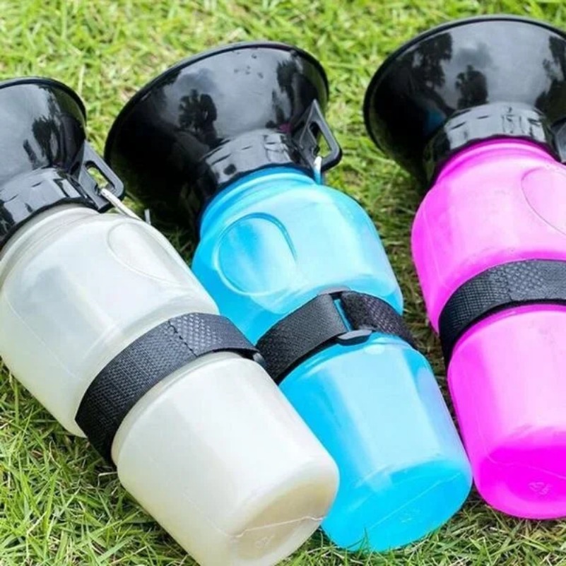free shipp ing Portab l e Pet Bott l e Extrusion Large Travel Cup 500 ml Outdoor Drinking Water Feeder Bowl for Dog Cat