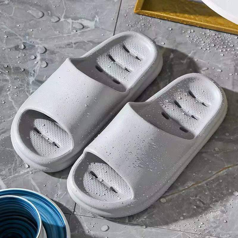 2025 free shipping for mens womens Flat bottomed home slippers pink green black Anti slip water leakage quick drying slippers