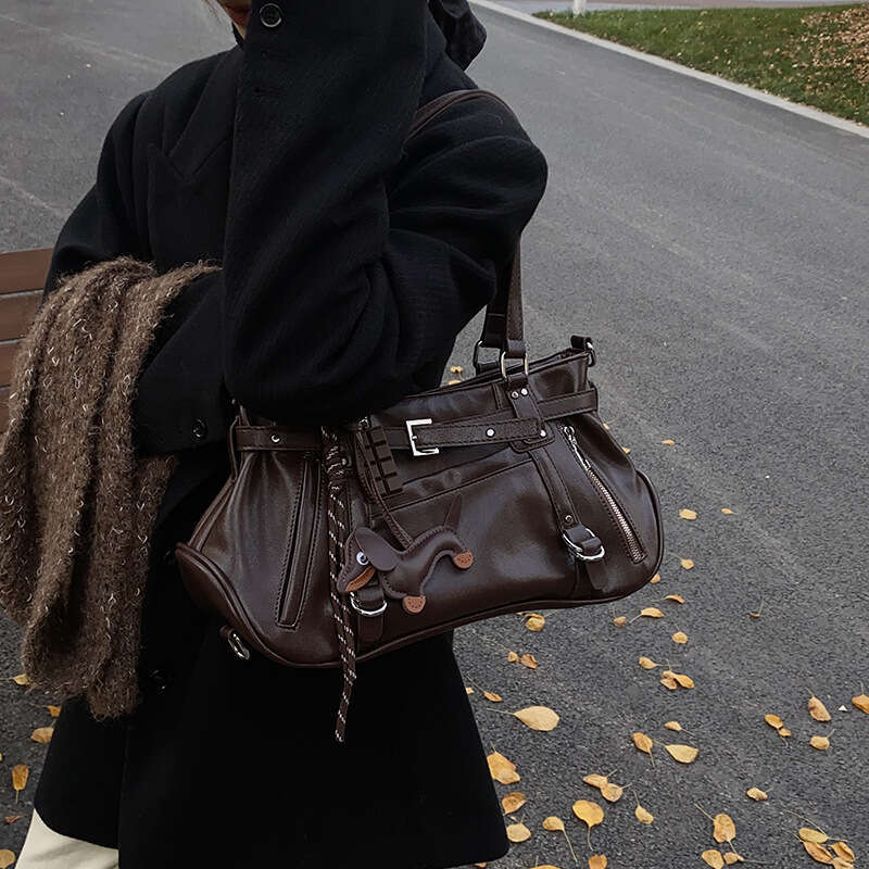 Shoulder Handbag for Women Tote Purses Motorcycle Armpit Bags Niche Design Girl Commuting Large Capacity Bag Textured Crossbody Bag