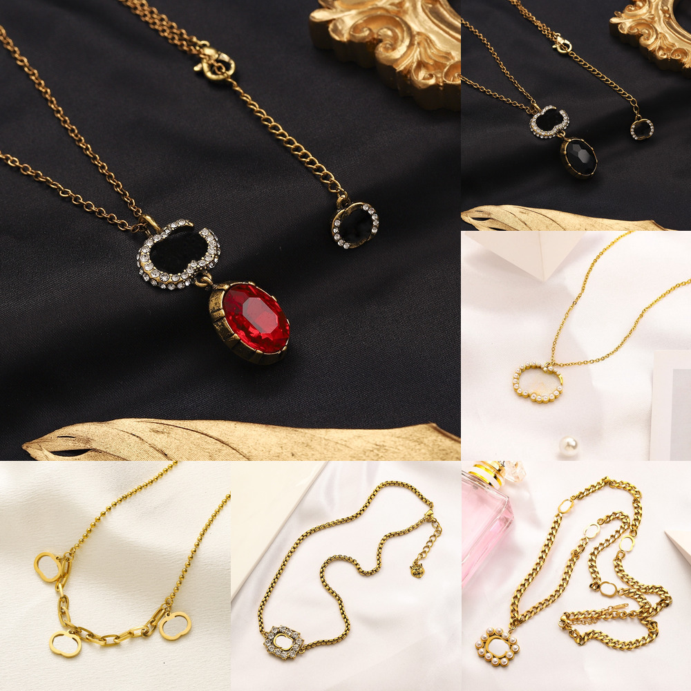 Designer Necklace luxury Necklace Womens titanium steel Pendant Necklace with diamond Jewelry accessorie Adult Gift for Girls luxury Necklace Birthday Gift