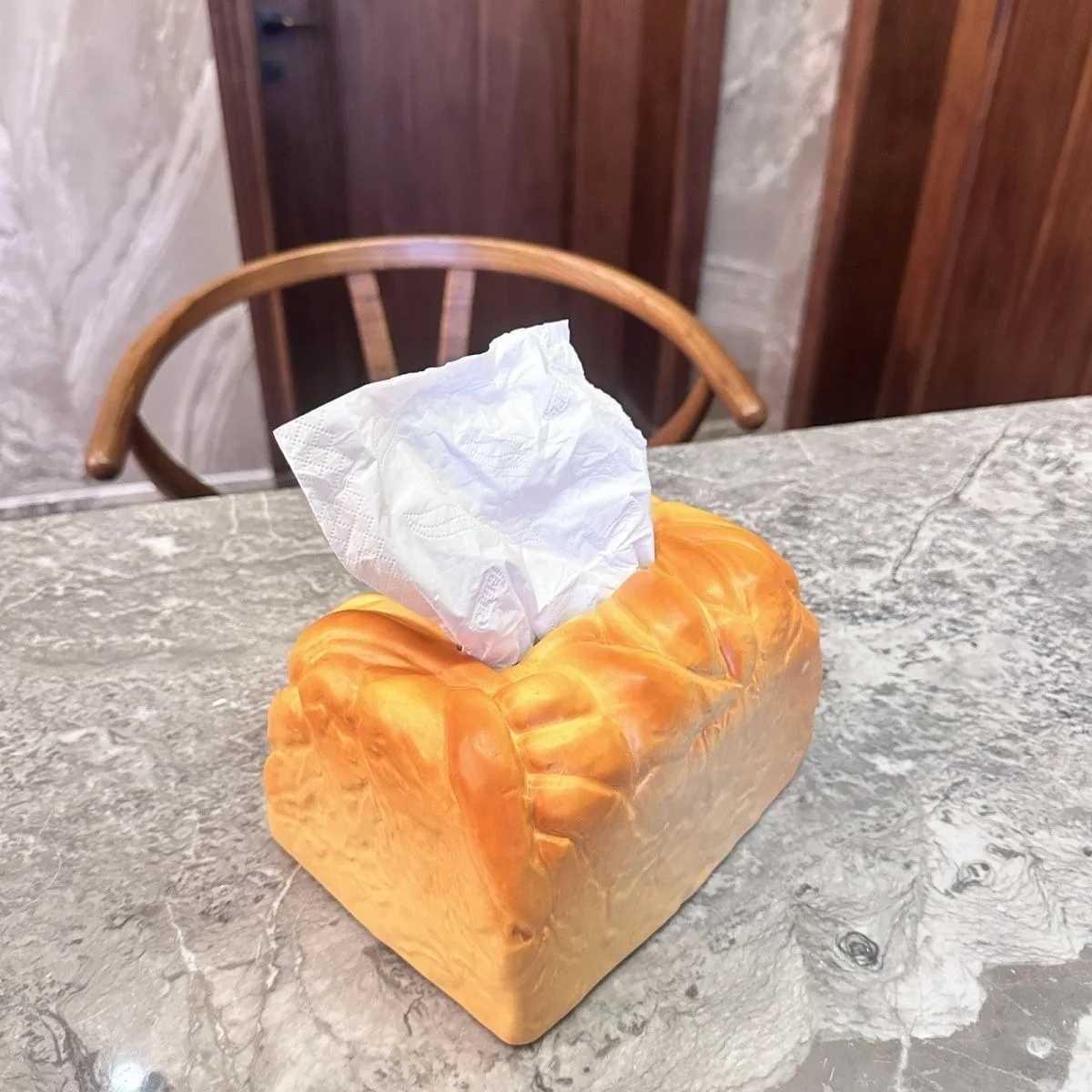 Nordic Toast Bread Tissue Box Artistic Creative Storage Ornaments Car Gift Paper Living Ro Ceramic Luxury He Decoration Y241218