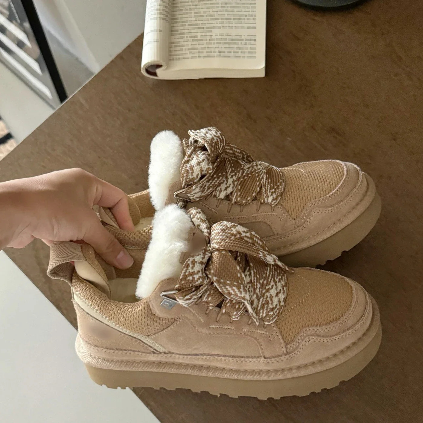 Womens Snow Boots Sheepskin Real Fur Thick Bottom Warm High Boots Womens Large Size sneakers for women platform boots 241218