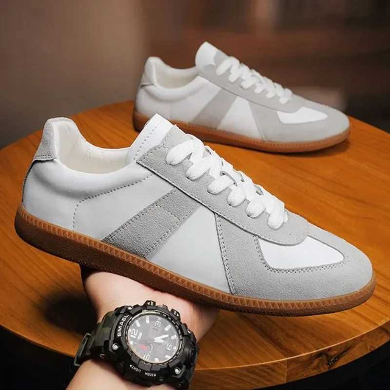 Patchwork Vintage Casual Sports Shoes for Men Leather Hiking Sneakers Women Platform Walking Athletic Shoe Unisex White Loafers Y241217