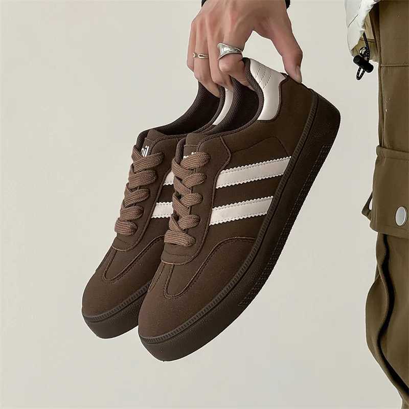 Mens sports retro brown suede leather Cfort lace mens skateboarding shoes atillas De Hbre Y241218