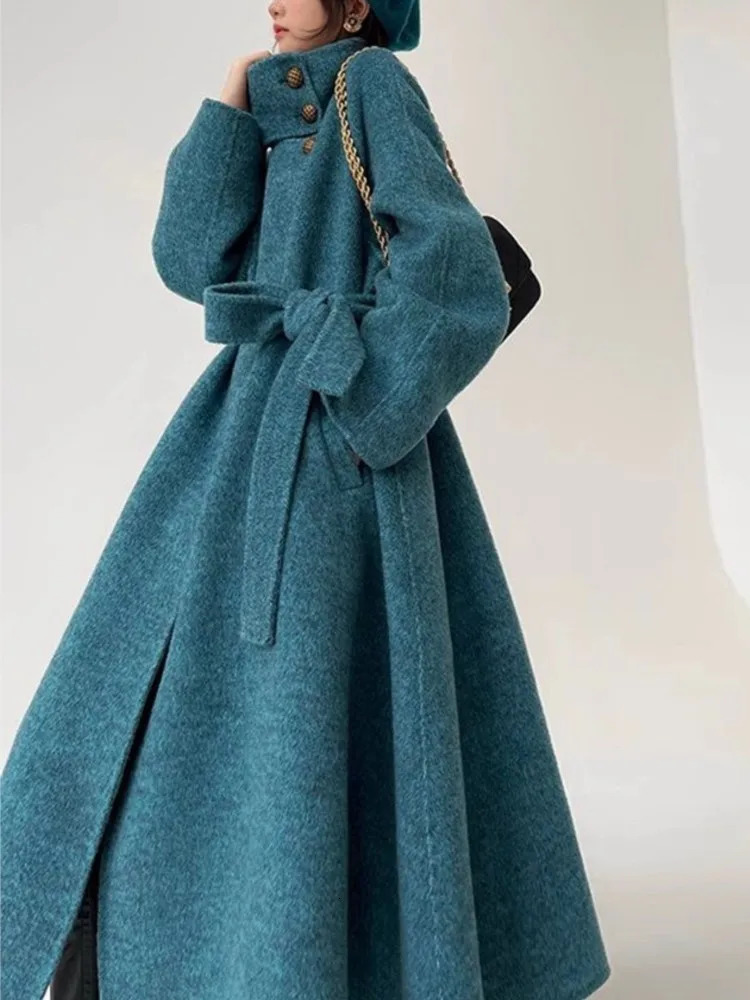 Highend Stand Collar Blue Woolen Overcoat for Women y Elegant Long Jacket with Belt Female Temperament Fashion Streetwears 241217