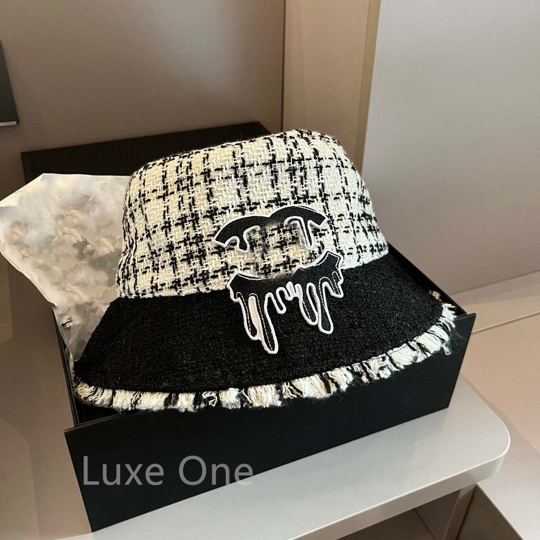 2025 New Bucket Hat Designer Fisherman Classic Design Hat Luxury Fisherman Hat Blacke & White Check Pattern Hat Woolen Hats Grid Pattern Hat Fashion Hat Quality Hat