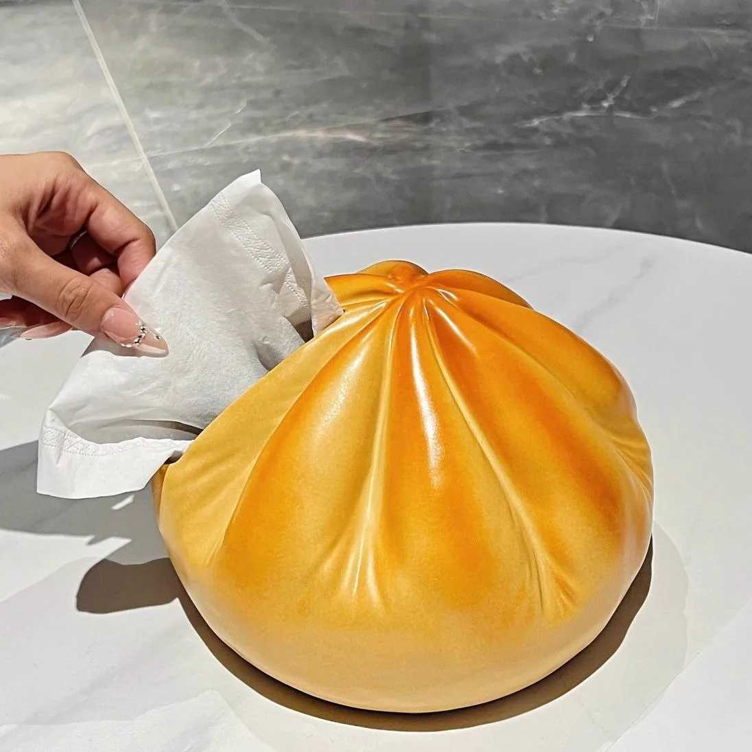 Nordic Toast Bread Tissue Box Artistic Creative Storage Ornaments Car Gift Paper Living Ro Ceramic Luxury He Decoration Y241218