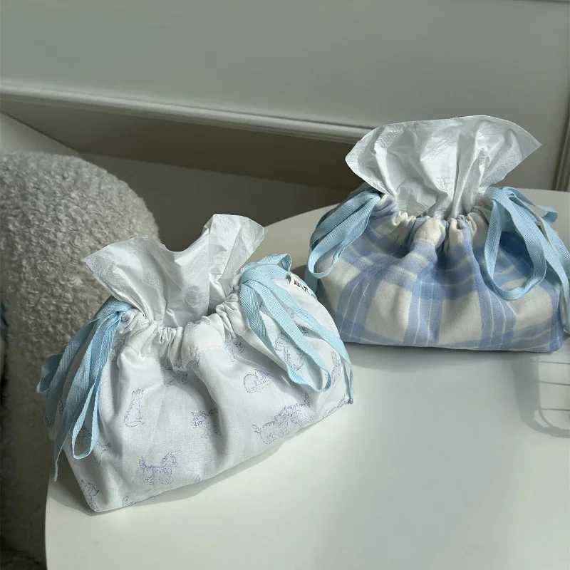 Blue striped brushed tissue bag storage bag napkin paper box organizer Nordic decorative accessories Y241218