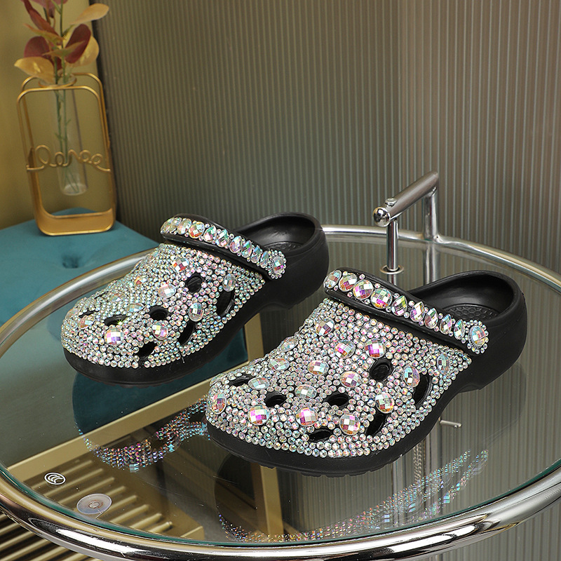 New Thick-soled Rhinestone Hole Shoes Handmade Diamond-encrusted Casual Sandals Outdoor Slippers Two Wear For 2025 Spring Summer