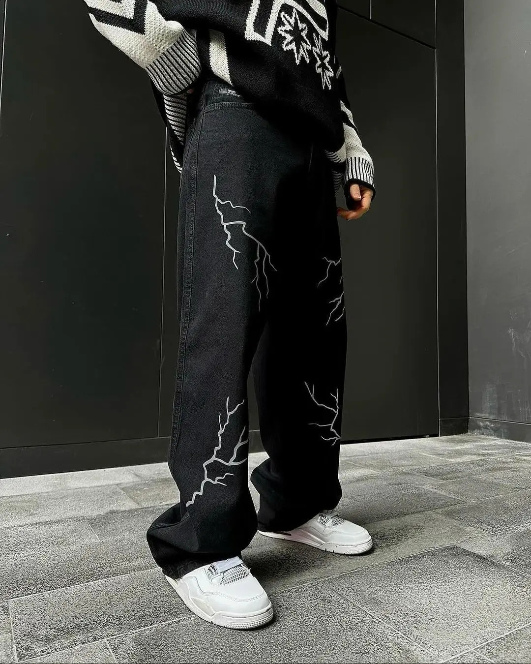 Harajuku Fashion Mens Jeans Lightweight Graphics Wide Leg Street Y2K Denim Cuffs High Waist Pants Clothing 241212Z