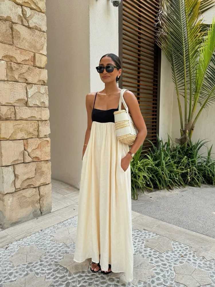 Fashion Contrasting Color Hollow Out Sling Maxi Dress Women Sexy Sveless Backless Loose Dresses 2024 Lady Casual StreetwearXJ241218