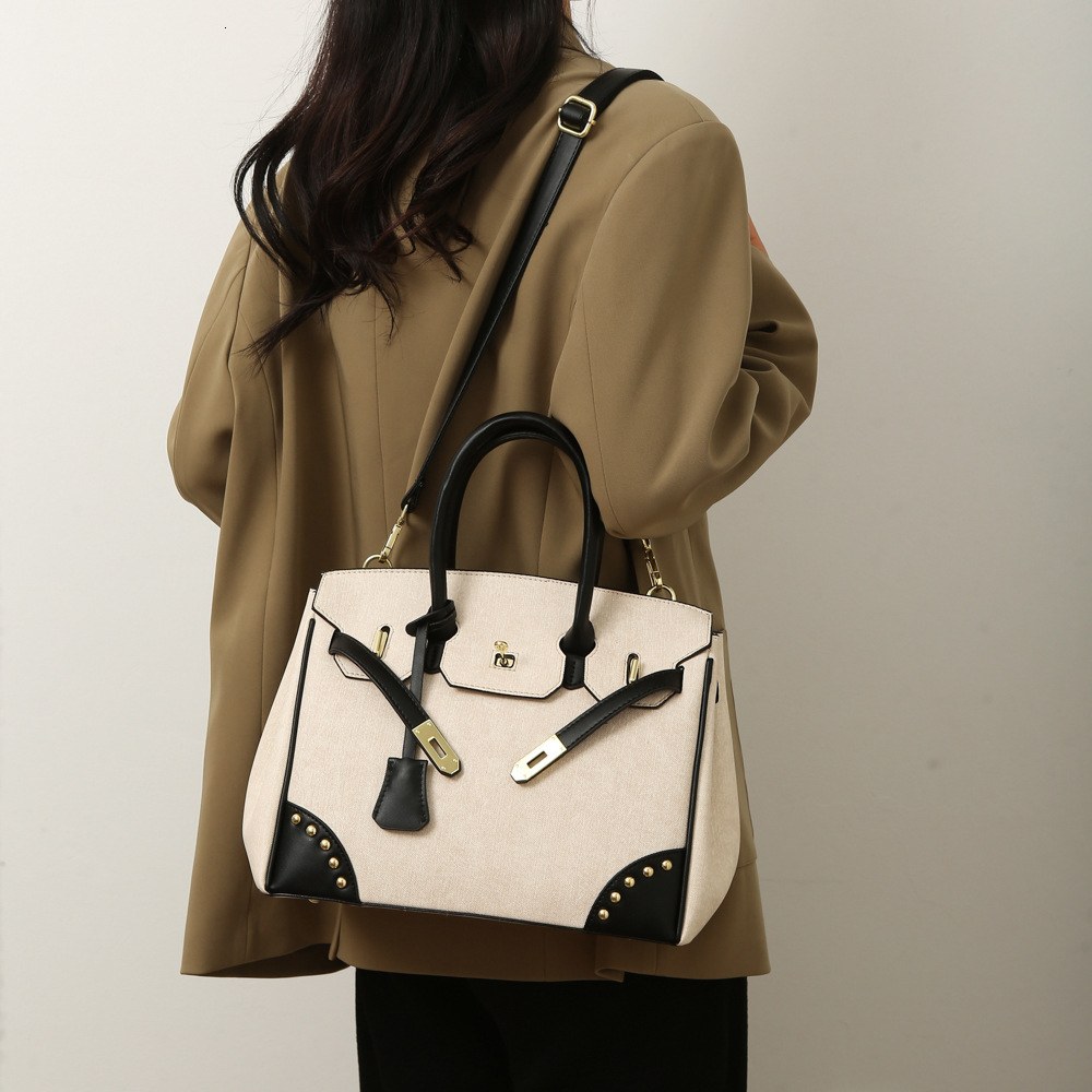 New High Quality Texture Handheld Soft Leather Solid Color Large Capacity Bag Designer Women s Single Cross Shoulder Bag bag