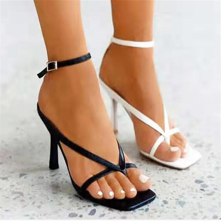 Free Shipping designer sandals slippers heel Open toe slides womans summer black female fashion sandal outdoor Slipper woman shoes szie 35-43