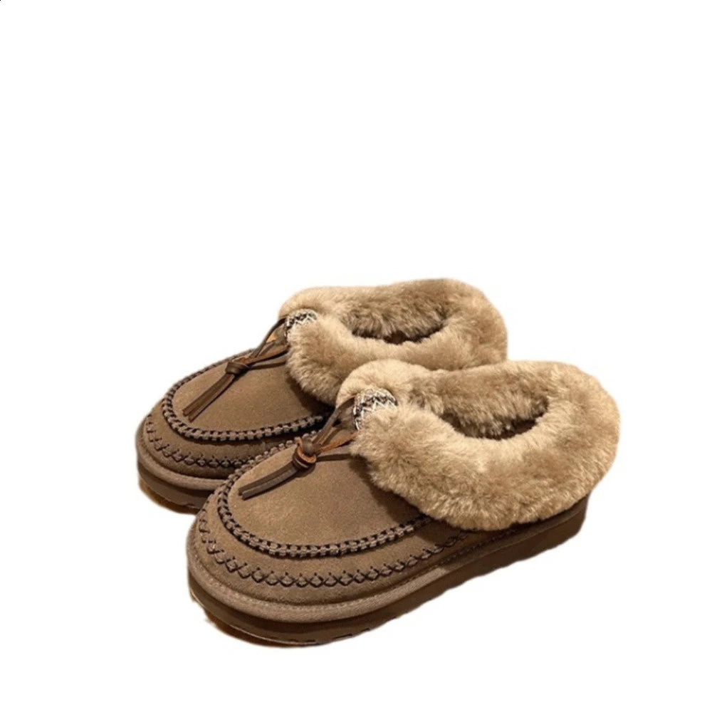 Winter 2025 Womens Snow Boots Soft and Comfortable Plush Insulated Cotton Boots Northeast Large Cotton Shoes 241213