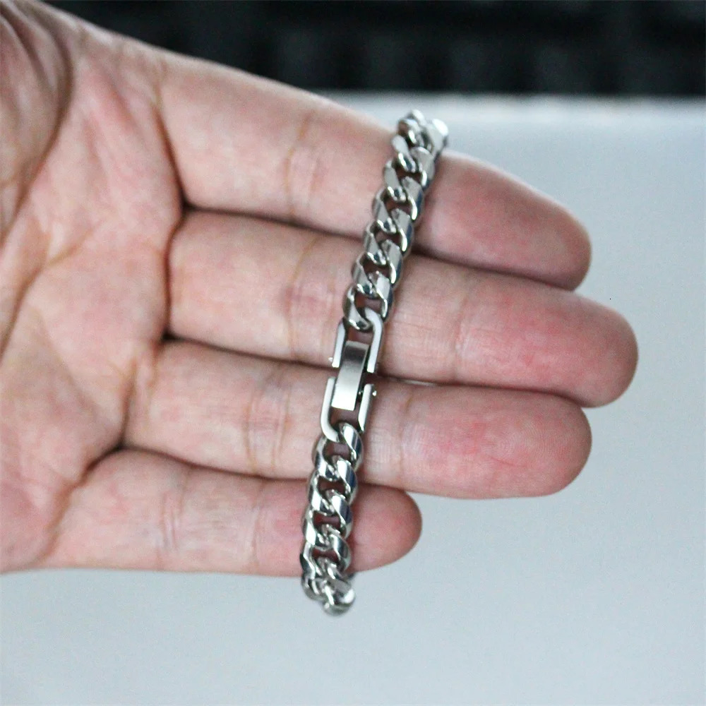 Hip Hop Miami Cuban Chain Link Bracelet Male 8mm Silver Color Stainless Steel Bracelets for Men Fashion Wristband Jewelry Gift 241214