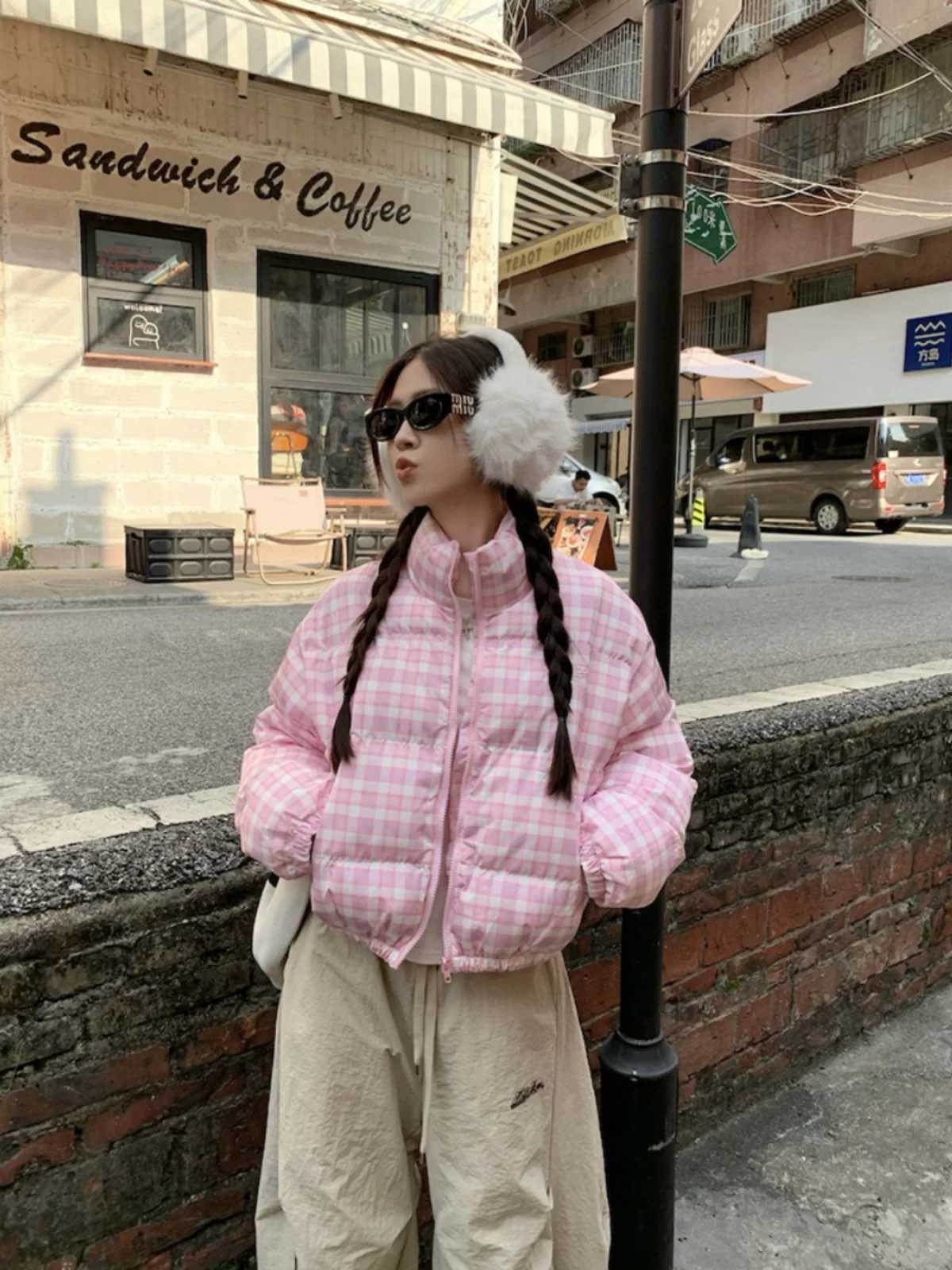 Korean Trendy Sweet Cute Pink Plaid Winter Coat Women Warm Cotton Thicken Short Jacket Harajuku Streetwear Turntleneck Outerwear M241218