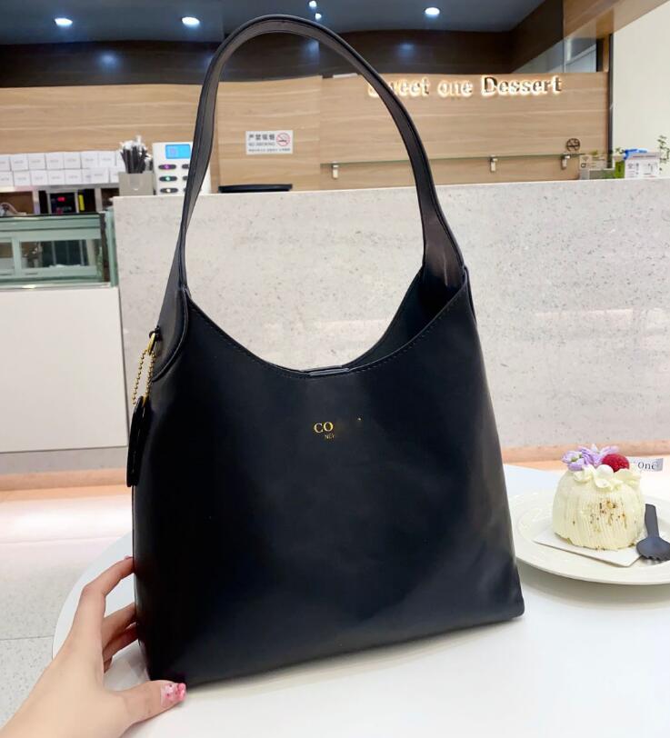 High quality tote Designer bags strap shopping leather Shoulder pochette Luxurys clutch mens hobo womens vacation beach Pink hand bag