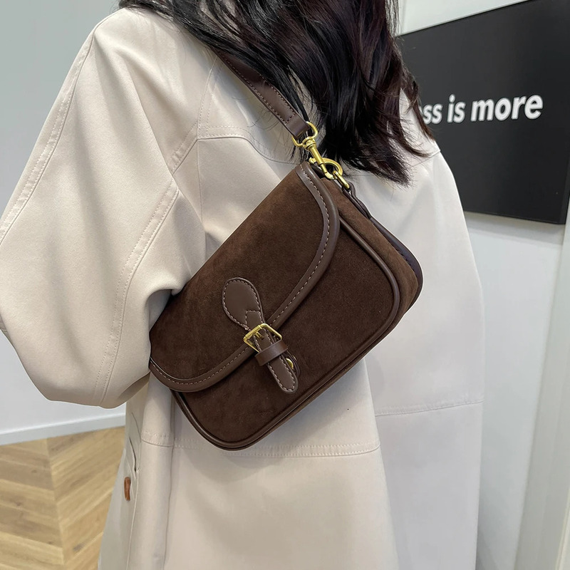 New Best-selling Small Square Bag Designer Brown Niche Retro Suede Casual Bag Multifunctional Fashionable Women's Crossbody Bag
