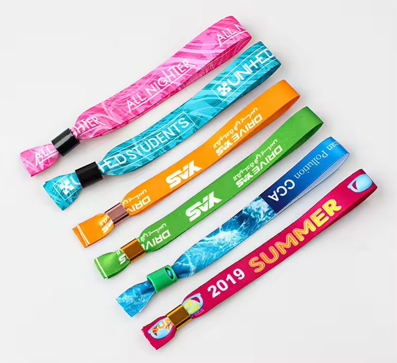 100pcs Customised festival event ribbon fabric wristbands,Custom logo for wrist Straps holographic vip ticket,bracelet with Logo Custom For party,musi