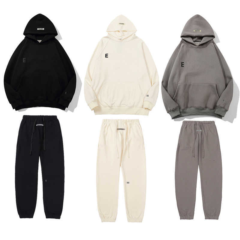 Essantials Hoodie Mens Designer Sweatshirt essentuals Tracksuit Woman Hoody Pants Set Jogger Hip Hop Clothes Oversized Pullover
