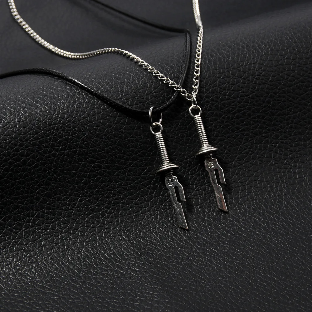 Anime Jujutsu Kaisen Fushiguro Toji Sword Necklace Spear of Tianri Knife Pendant Cosplay Necklaces For Unisex Choker Jewelry 241217