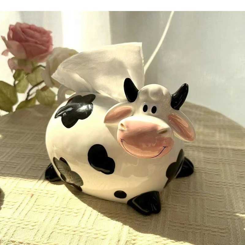 Cute cow tissue box sculpture ceramic handmade activity Ro napkin storage container Nordic He decorative art Y241218