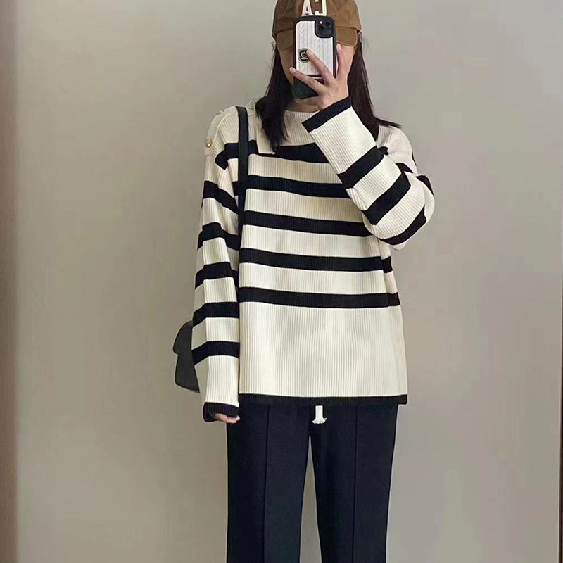 FETX03 luxury hidden link 5A masrter quality Versatile Feminine Layering Piece: Lightweight Mixed Fabric Pullover Jacket Suitable for Multiple Outfits