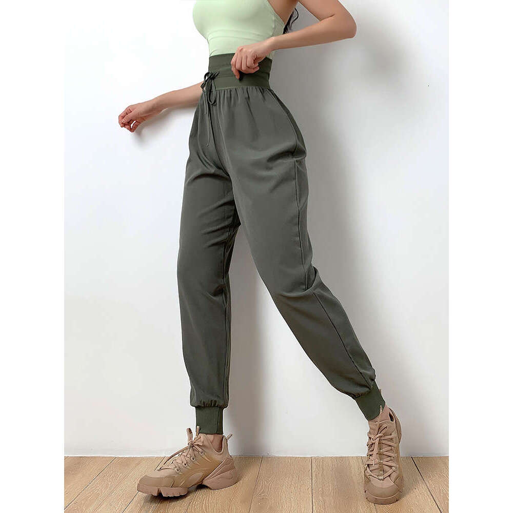 Naked-feel Loose Fit Sport Women High Waist Elastic Workout Gym Joggers with Two Side Pocket
