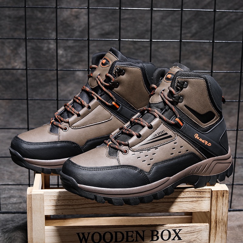 Hiking Men Outdoor Boots High Top Mountain Climbing Shoes Comfortable Trekking Sneakers New Arrival 3f22