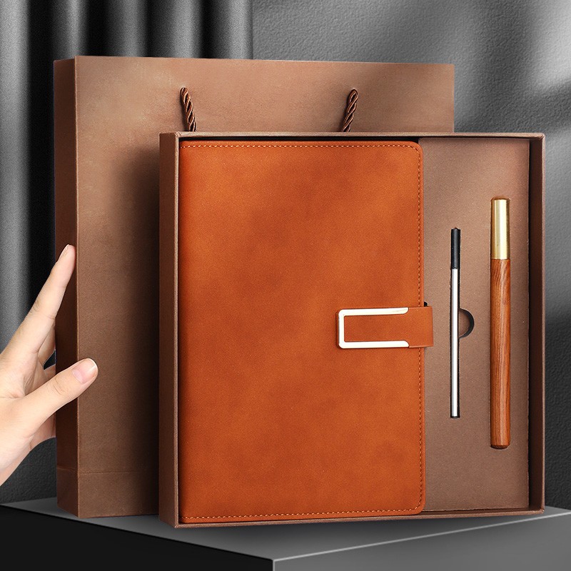 Classic Sheepskin Leather Business Notebook - Stylish Paper Organizer for Office and Educational Settings