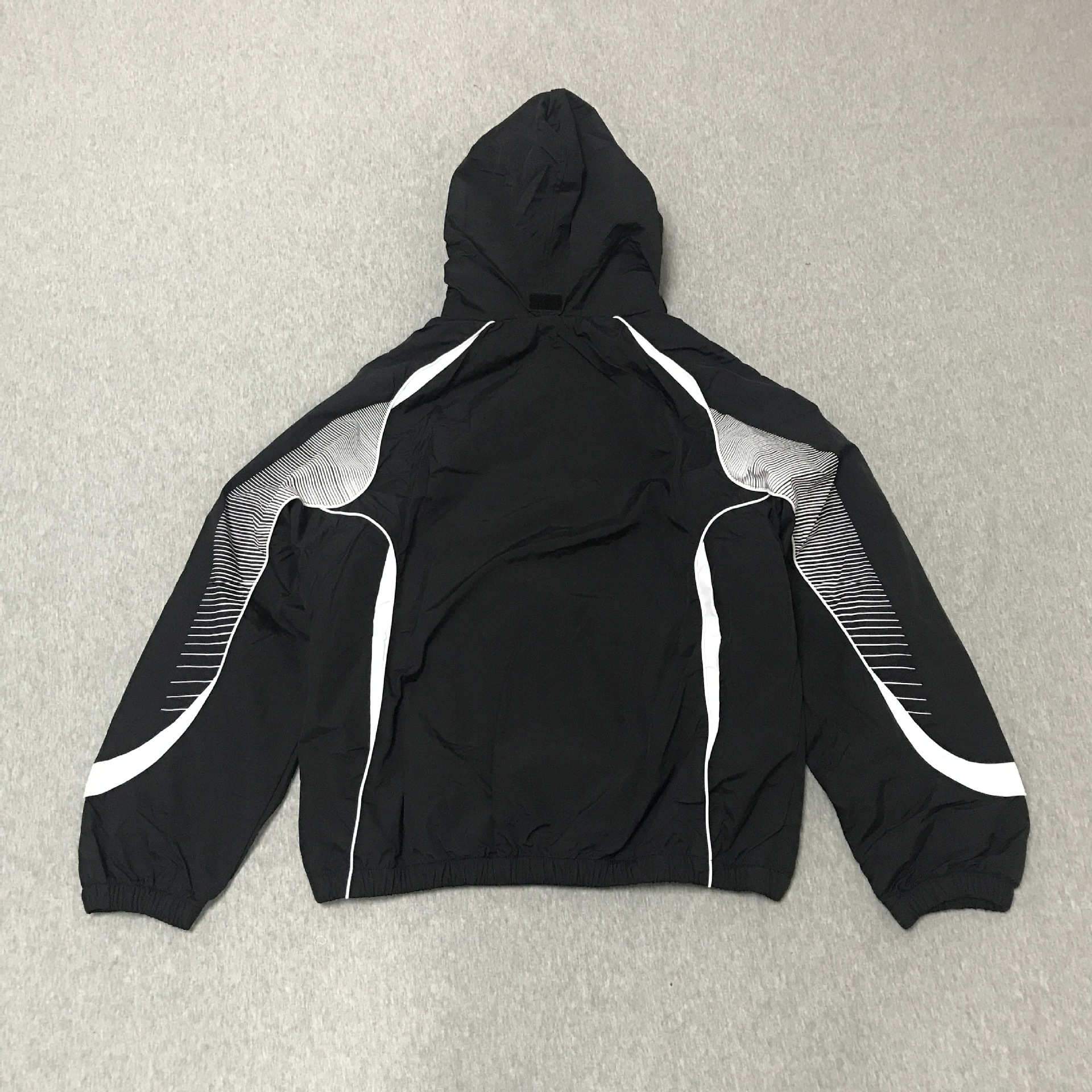 Men's Vintage Racing Tracksuit - Puffer Jacket & Drawstring Joggers - Embroidered Design