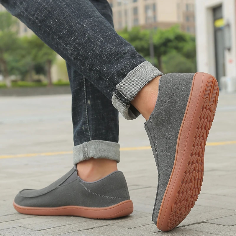 Fujeak Mens Wide Barefoot Shoes Fashionable and Comfortable Loafers Breathable Casual Mens Sports Shoes Anti slip Walking Shoes 241213