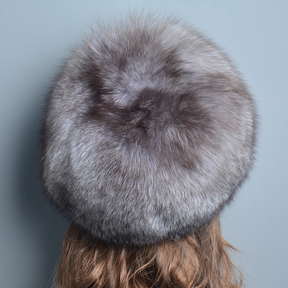 Fashion Real Fur Hats Winter Hats For Women Natural Fox Fur Beanies Real Fox Bomber Hat Fluffy Russian Female Round Cap 241218